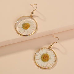 Nickle-Free Copper Dangle Earrings - Nooxian Elegant White Chrysanthemum - Boho Vacation Style with Golden-Tone Finish, Perfect for Everyday & Getaways
